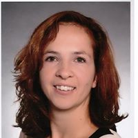 Rebecca Singer Photo 19