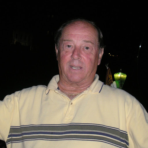Howard Gordon Photo 21