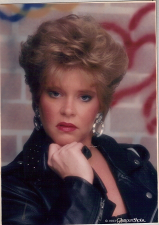 Elizabeth Wilkins Photo 9