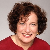 Deborah Lopez Photo 9