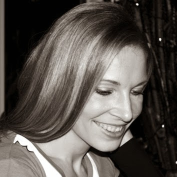 Christine Richter Photo 16