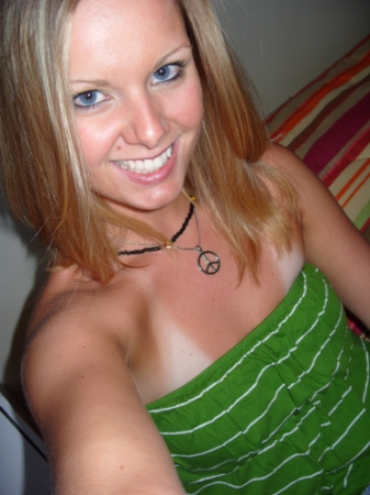 Tara Kennedy Photo 15