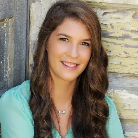 Elizabeth Hargrave Photo 9