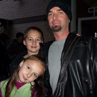 Jesse Riley Photo 26