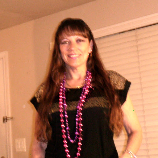 Debbie Sloan Photo 30