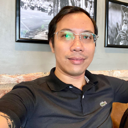 Vinh Phan Photo 40