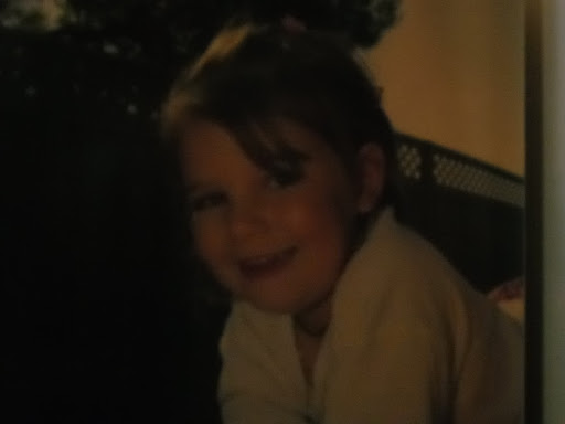 Niki Mitchell Photo 17