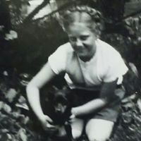 Renee Sherman Photo 26