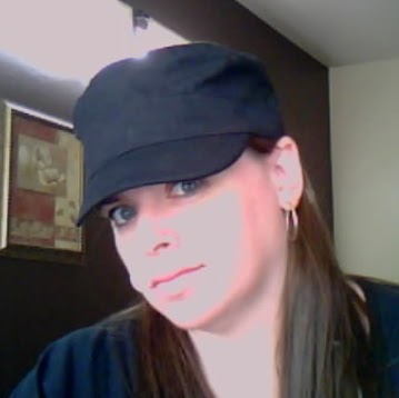 Nicole Thompson Photo 29