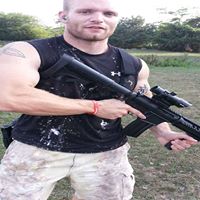 Jeremy Warner Photo 40