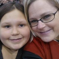 Emilee Miller Photo 10