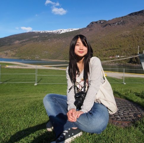 Lisa Chang Photo 27