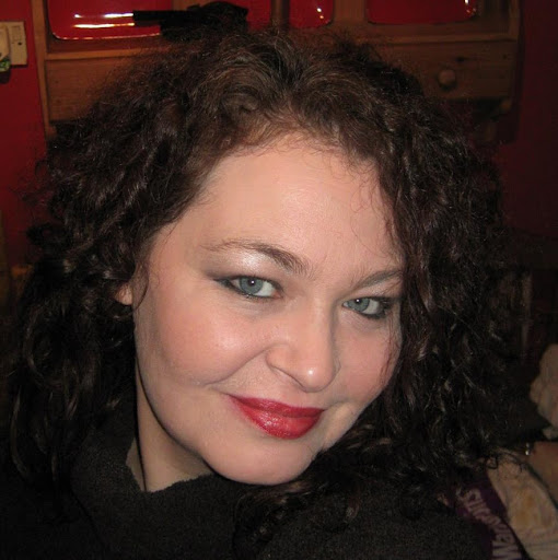 Julie Mclaughlin Photo 34