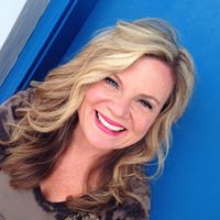 Denise Leonard Photo 38