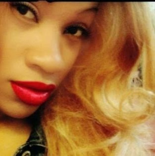 Angelique Brown Photo 31