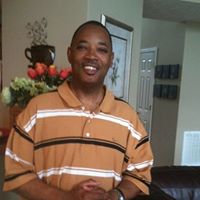 Robert Sweat Photo 5