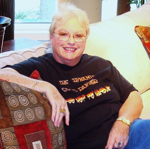 Lynn Maloney Photo 5
