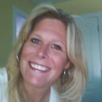 Anne Donahue Photo 25