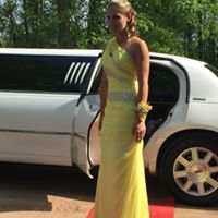 Alyssa Garner Photo 8