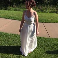 Caroline Copeland Photo 12