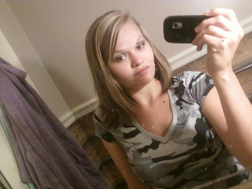 Casey Elliott Photo 15