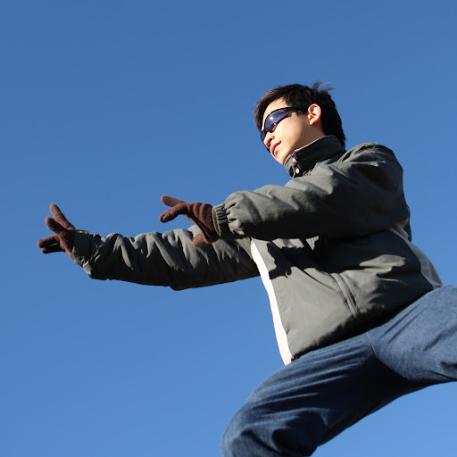 Victor Lee Photo 55