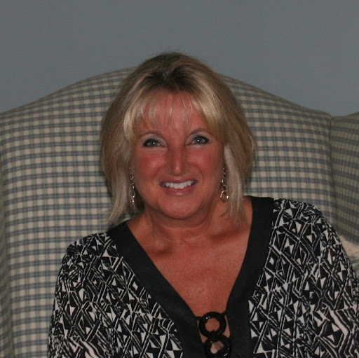 Carrie Walsh Photo 21