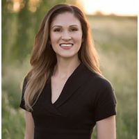 Veronica Marshall Photo 15