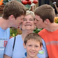 Sandra Browning Photo 43