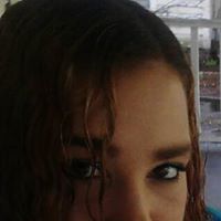 Jennifer Ollis Photo 12