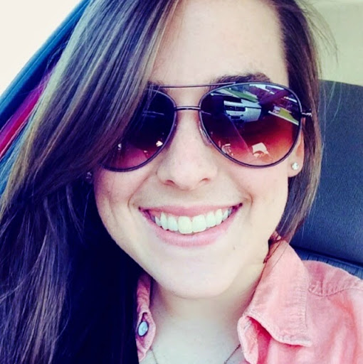 Laura Leblanc Photo 43