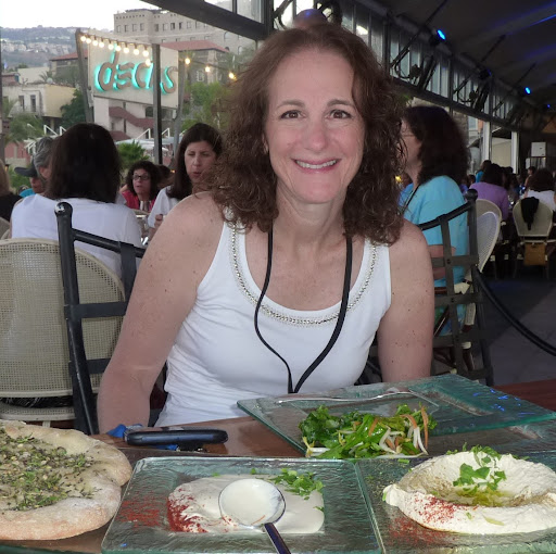 Linda Weinstein Photo 33