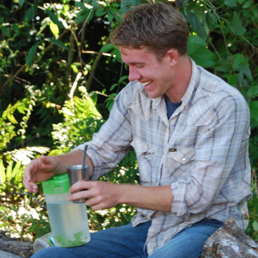 Charlie Howe Photo 8