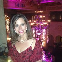 Jennifer Potter Photo 26