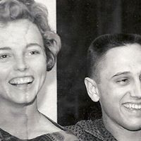 Elizabeth Crane Photo 15