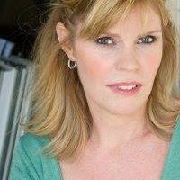 Jennifer Winters Photo 8