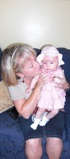 Julie Bartlett Photo 44
