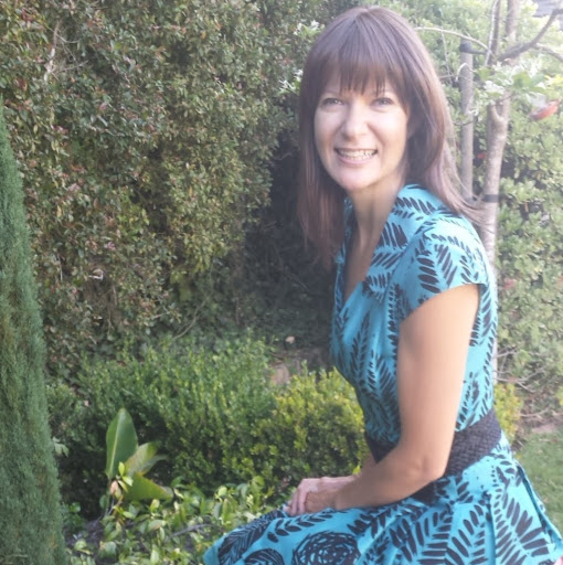 Alyson Roberts Photo 32