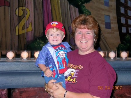 Janet Gay Photo 20