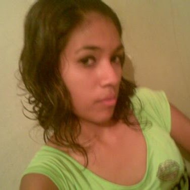 Aide Reyes Photo 5