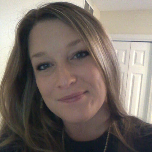 Roxanne Ward Photo 34