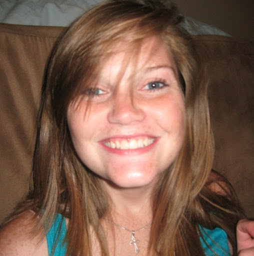Alyssa O'Connor Photo 12