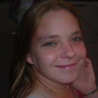 Julia Peart Photo 3