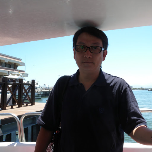 Alex Lau Photo 45