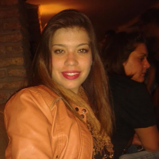 Angela Marin Photo 35