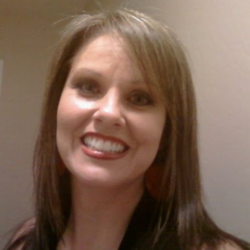 Debra Lynch Photo 20