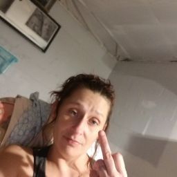 Stephanie Whitney Photo 8