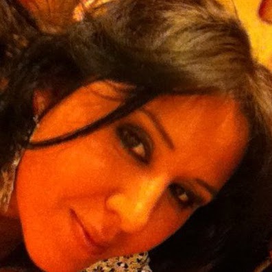 Sandra Urbina Photo 9