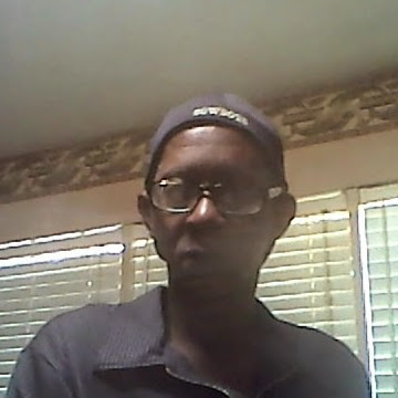 Johnny Anderson Photo 2