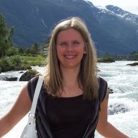 Kristina Hayes Photo 28